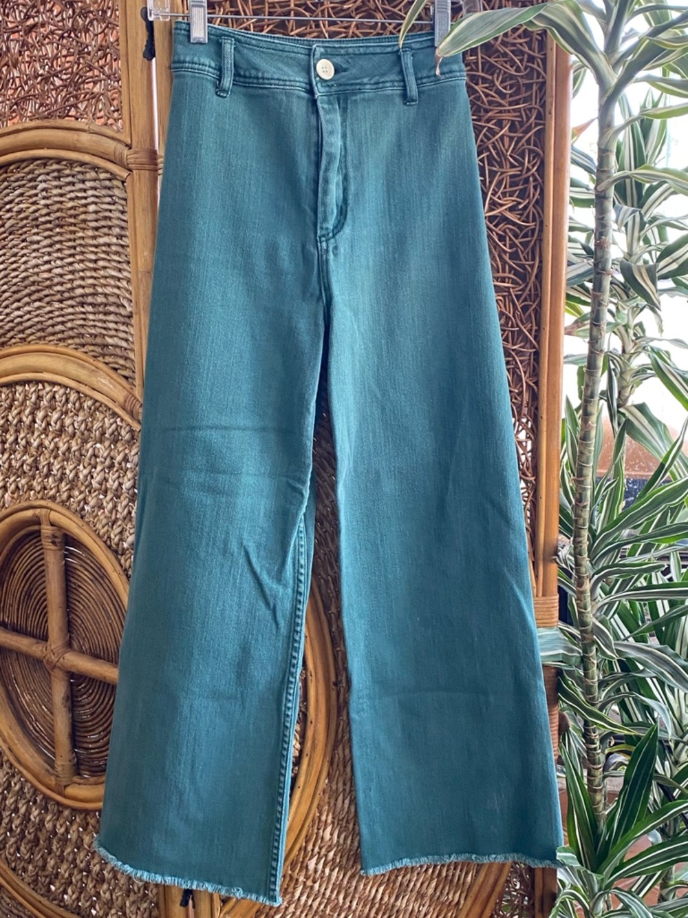 MIOU MUSE High-Rise Wide-Leg Jeans in Beautiful Teal Size Small Great Condition